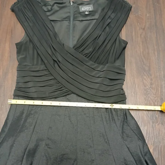 Adrianna Papell Black Pleated Midi Dress - Picture 7 of 8